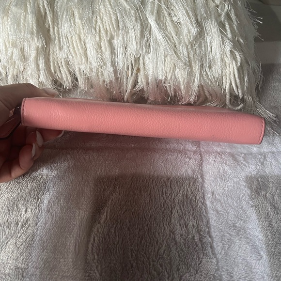 Pink Coach wallet - Picture 3 of 5